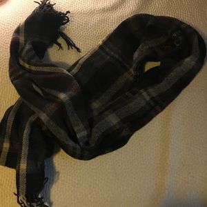 M 70” Plaid Red, Black Scarf